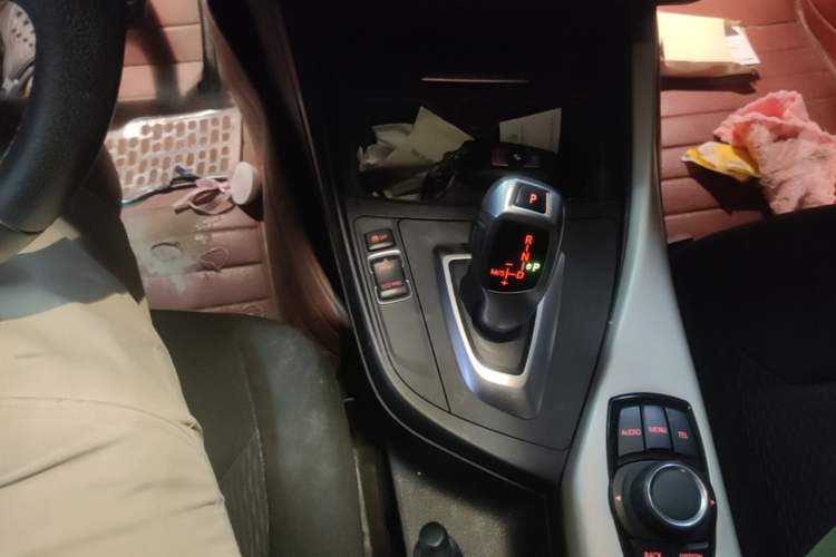 Used BMW 1 Series 2015 118i Leading Model Gear Lever
