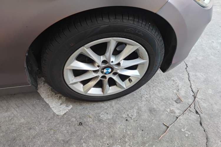Used BMW 1 Series 2015 118i Urban Design Package Right Front Wheel Hub