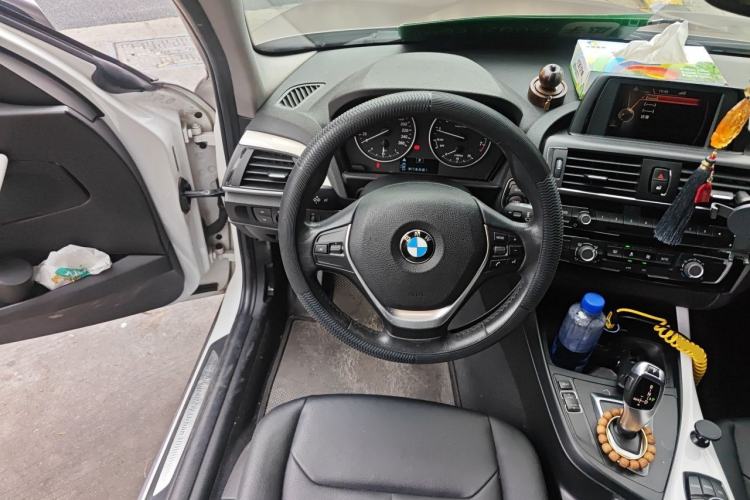 Used BMW 1 Series 2015 118i Urban Design Package Steering Wheel