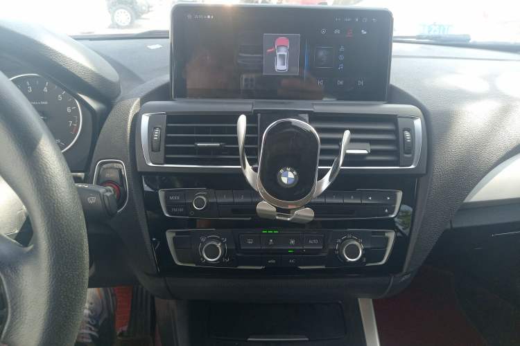 Used BMW 1 Series 2015 118i Leading Model Audio And AC Panel