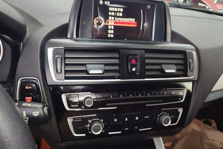 Used BMW 1 Series 2015 118i Leading Model Audio And AC Panel