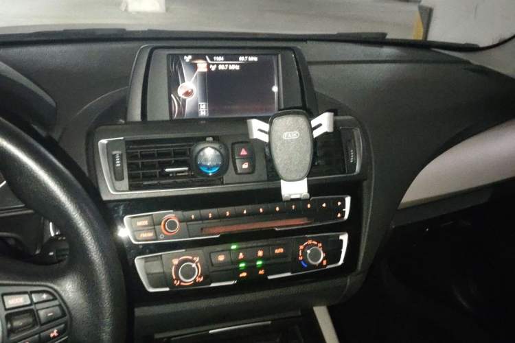 Used BMW 1 Series 2015 118i Leading Model Audio And AC Panel