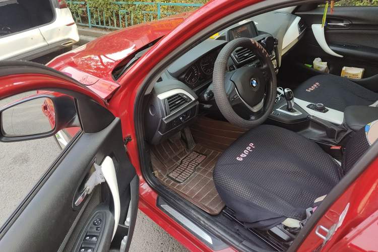 Used BMW 1 Series 2015 118i Urban Design Package Driver Seat
