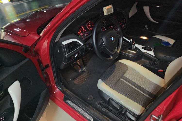 Used BMW 1 Series 2015 118i Urban Design Package Driver Seat