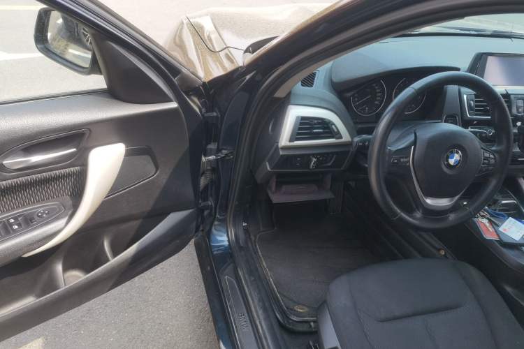Used BMW 1 Series 2015 118i Leading Model Driver Seat