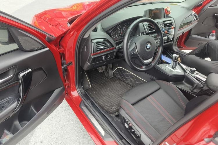 Used BMW 1 Series 2015 120i Sport Design Package Driver Seat