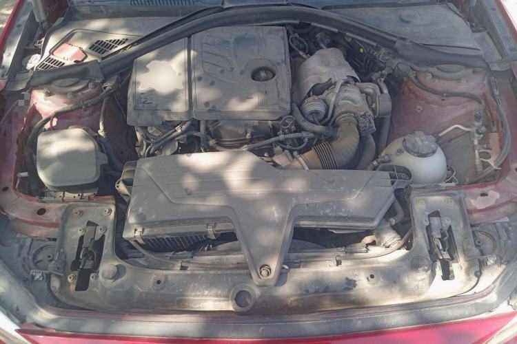 Used BMW 1 Series 2015 118i Leading Model Engine Bay