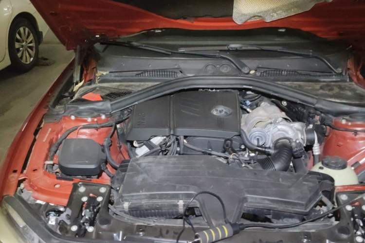 Used BMW 1 Series 2015 118i Leading Model Engine Bay Right