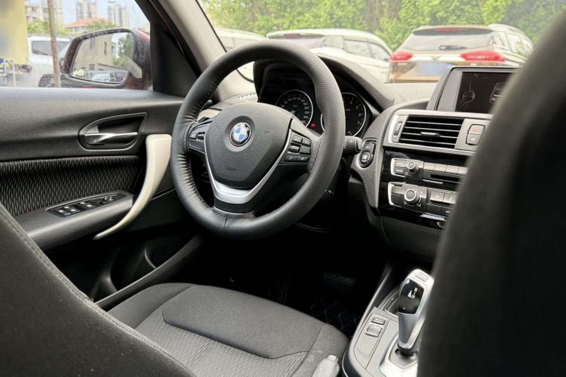 Used BMW 1 Series 2015 118i Leading Model Exterior 5