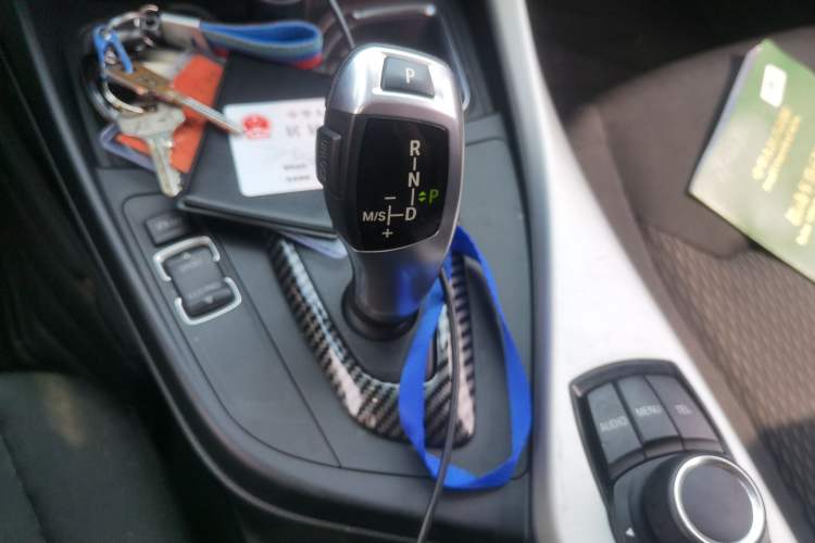 Used BMW 1 Series 2015 118i Leading Model Gear Lever