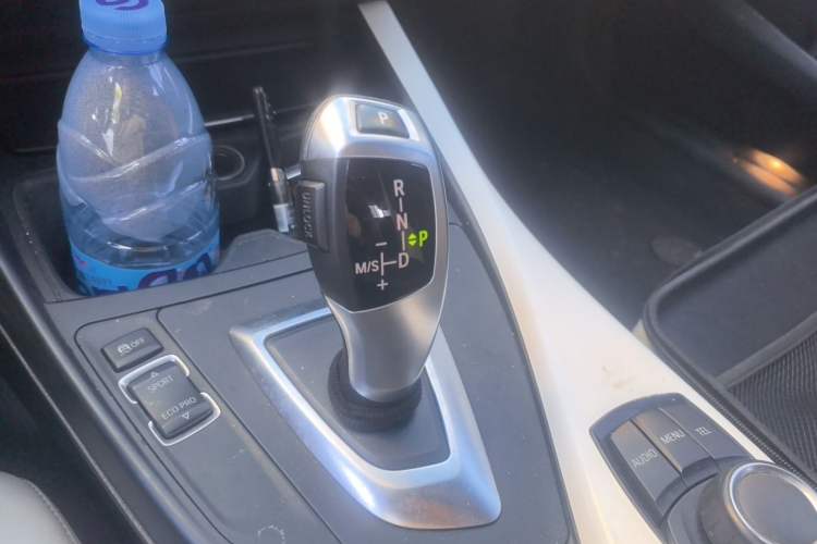 Used BMW 1 Series 2015 118i Leading Model Gear Lever