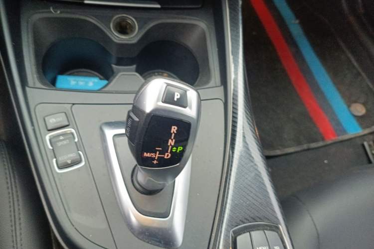 Used BMW 1 Series 2015 118i Leading Model Gear Lever