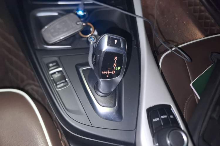 Used BMW 1 Series 2015 118i Leading Model Gear Lever