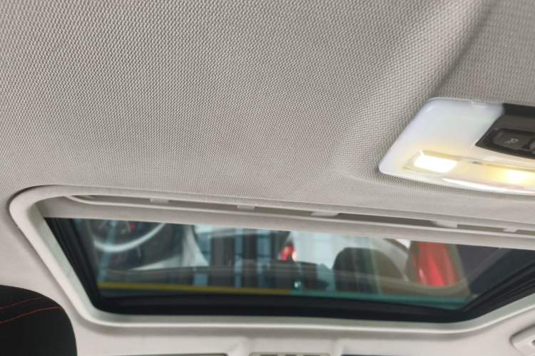 Used BMW 1 Series 2015 120i Sport Design Package Headliner