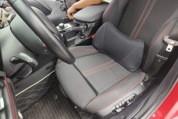 Used BMW 1 Series 2015 120i Sport Design Package Left Front Seat