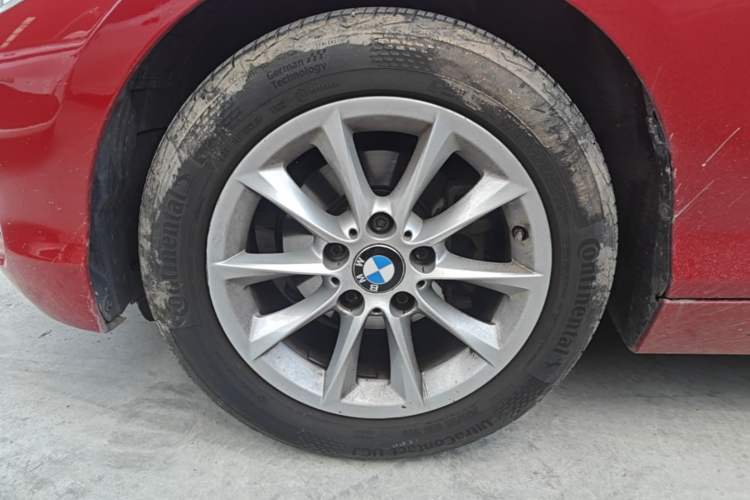 Used BMW 1 Series 2015 118i Urban Design Package Left Front Wheel Hub