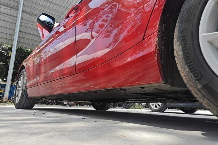 Used BMW 1 Series 2015 118i Urban Design Package Left Side Sill