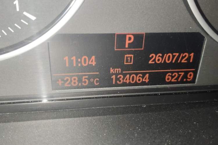 Used BMW 1 Series 2015 118i Leading Model Odometer Close Up