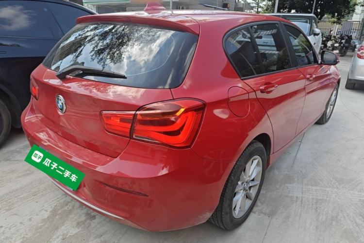 Used BMW 1 Series 2015 118i Urban Design Package Rear Right 45 Deg
