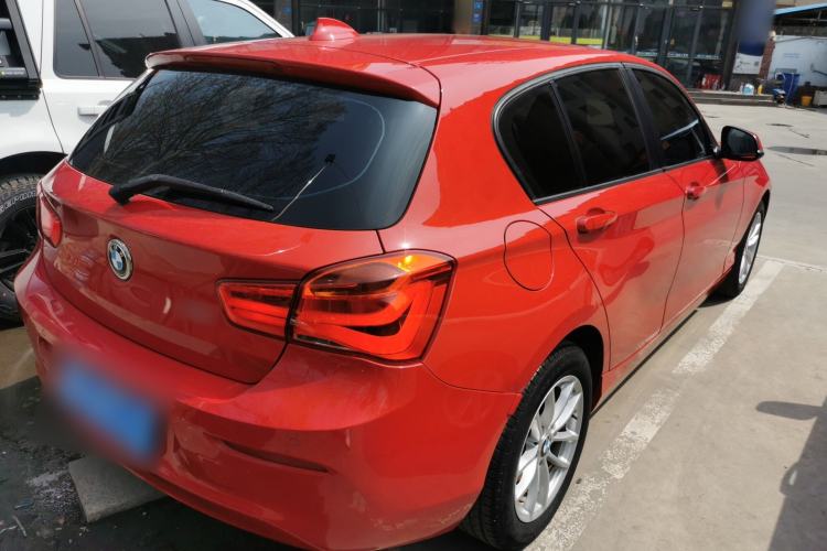 Used BMW 1 Series 2015 118i Leading Model Rear Right 45 Deg