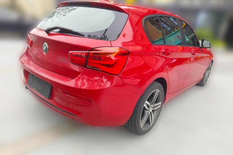 Used BMW 1 Series 2015 120i Sport Design Package Rear Right 45 Deg