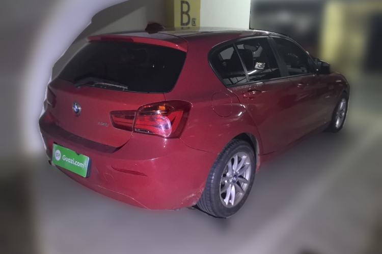 Used BMW 1 Series 2015 118i Leading Model Rear Right 45 Deg