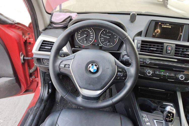 Used BMW 1 Series 2015 118i Leading Model Steering Wheel