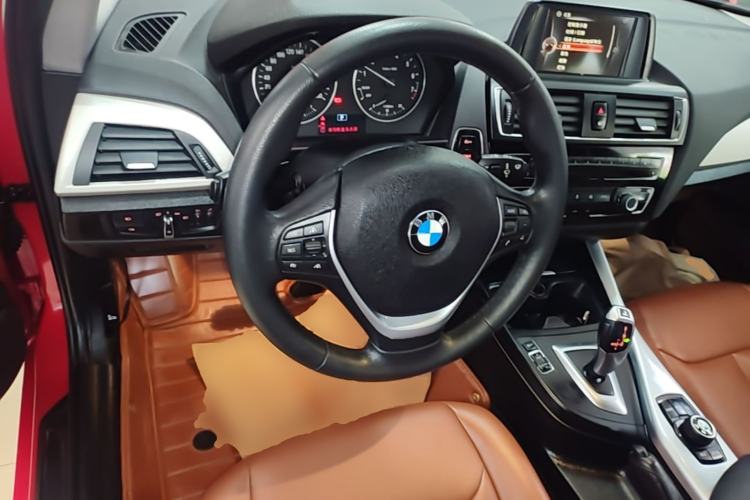 Used BMW 1 Series 2015 118i Leading Model Steering Wheel