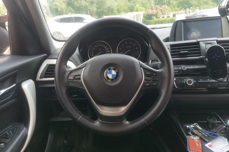 Used BMW 1 Series 2015 118i Leading Model Steering Wheel