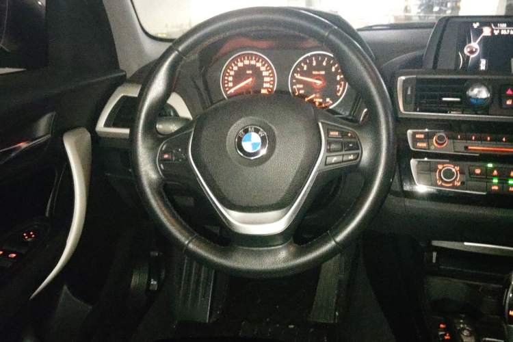 Used BMW 1 Series 2015 118i Leading Model Steering Wheel