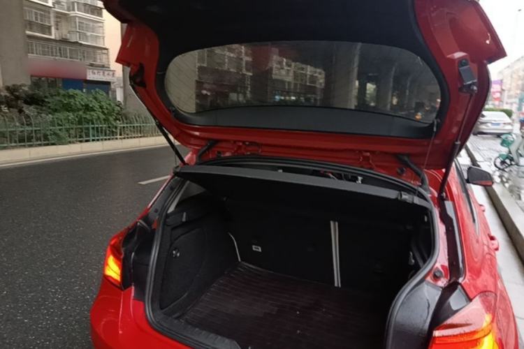 Used BMW 1 Series 2015 118i Urban Design Package Trunk