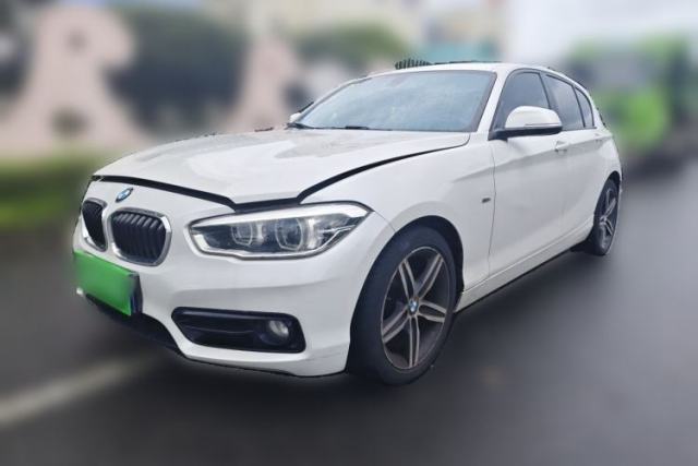 BMW 1 Series 2015 120i Sport Design Package usado