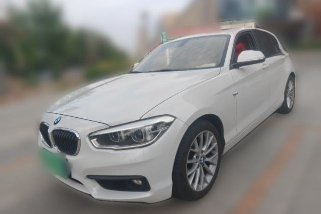 BMW 1 Series 2015 120i Leading Model с пробегом