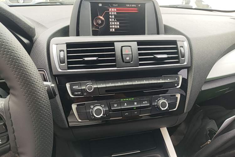 Used BMW 1 Series 2015 118i Urban Design Package Audio And AC Panel