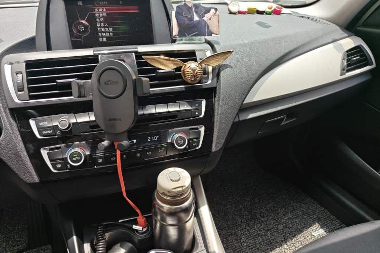 Used BMW 1 Series 2015 120i Leading Model Audio And AC Panel