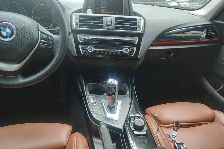 Used BMW 1 Series 2015 120i Sport Design Package Audio And AC Panel