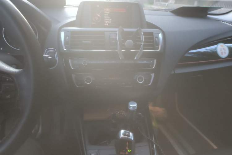Used BMW 1 Series 2015 120i Sport Design Package Audio And AC Panel