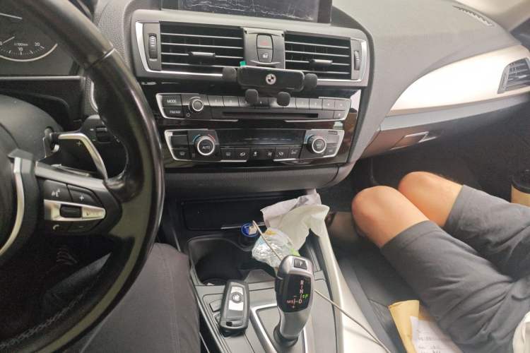 Used BMW 1 Series 2015 120i Leading Model Audio And AC Panel