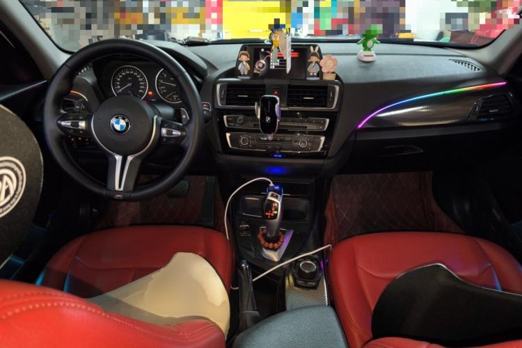 Used BMW 1 Series 2015 118i Leading Model Center Console
