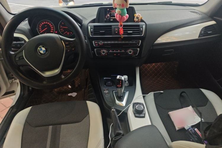Used BMW 1 Series 2015 118i Urban Design Package Center Console