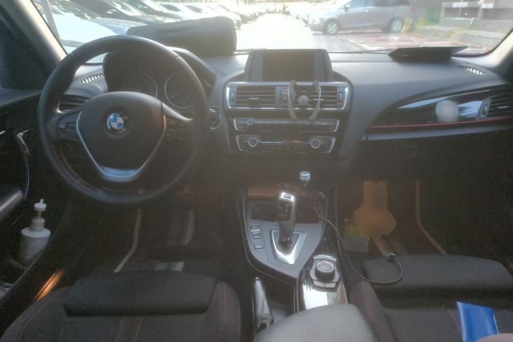 Used BMW 1 Series 2015 120i Sport Design Package Center Console