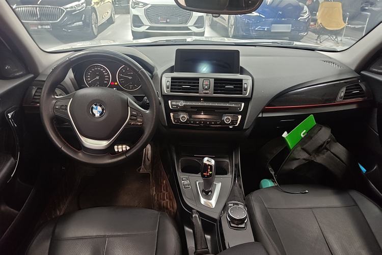 Used BMW 1 Series 2015 120i Sport Design Package Center Console