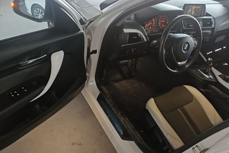 Used BMW 1 Series 2015 118i Urban Design Package Driver Seat