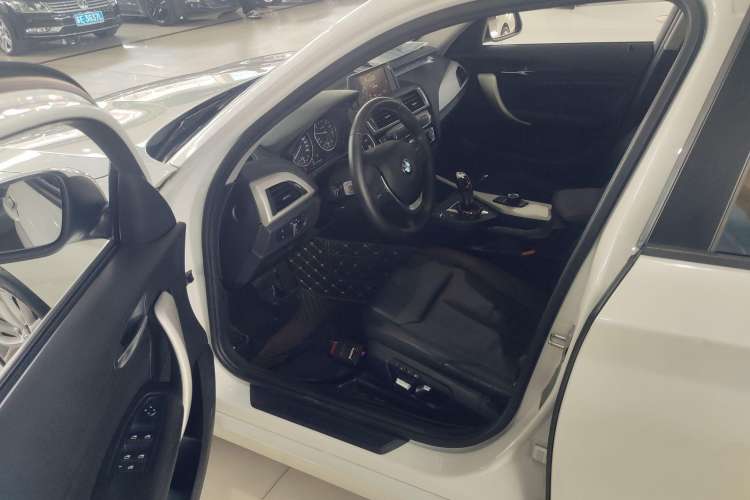 Used BMW 1 Series 2015 120i Leading Model Driver Seat