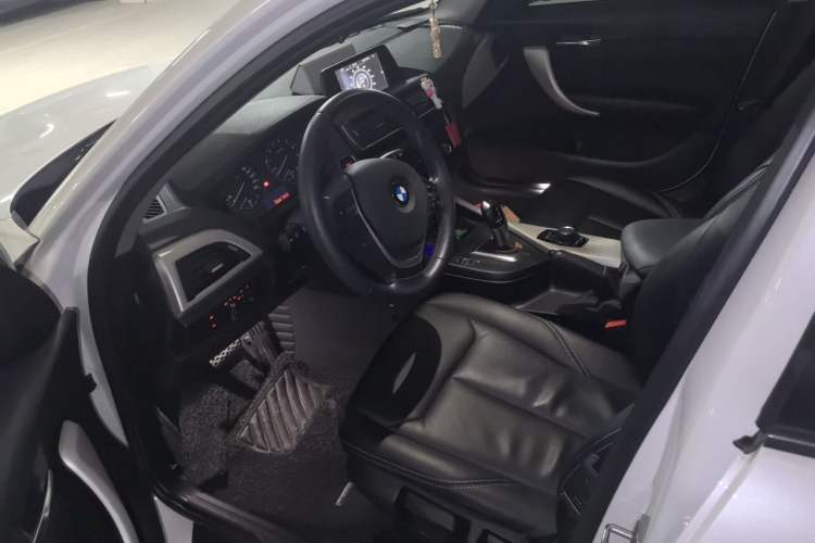 Used BMW 1 Series 2015 118i Leading Model Driver Seat