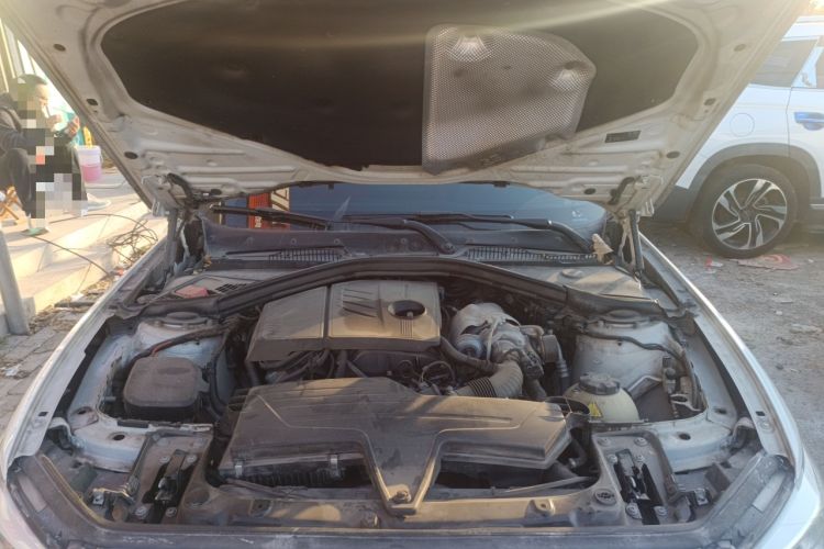 Used BMW 1 Series 2015 120i Leading Model Engine Bay