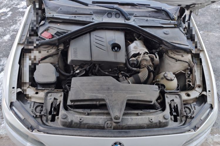 Used BMW 1 Series 2015 118i Leading Model Engine Bay