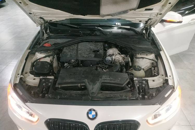 Used BMW 1 Series 2015 120i Sport Design Package Engine Bay