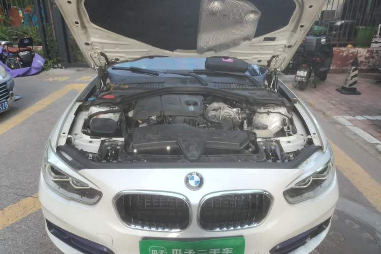 Used BMW 1 Series 2015 120i Sport Design Package Engine Bay