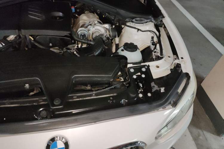 Used BMW 1 Series 2015 120i Leading Model Engine Bay Left